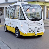 Testfahrten Fuehrerloser Rheinfall Bus 
