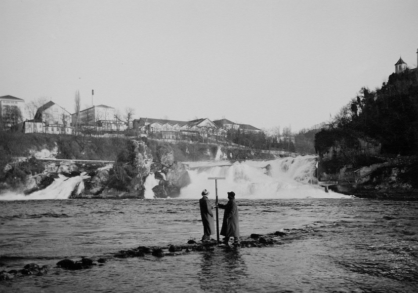 Rheinfall, 1952, Projektierter Höherstau durch das KW Rheinau beim Rheinfall, Foto: Wiederkehr, Neuhausen am Rheinfall