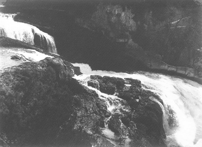 Rheinfall, 1921, Rheinfall bei Niederwasser, Foto: C. Koch, Schaffhausen