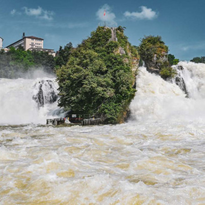 Rheinfallfelsen seit 40 Jahren stabil