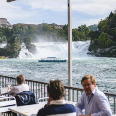 Maendli Schifffahrt, Gastronomie Schloss Laufen